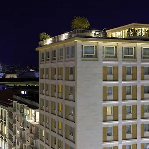 Renaissance Mediterraneo Neapel