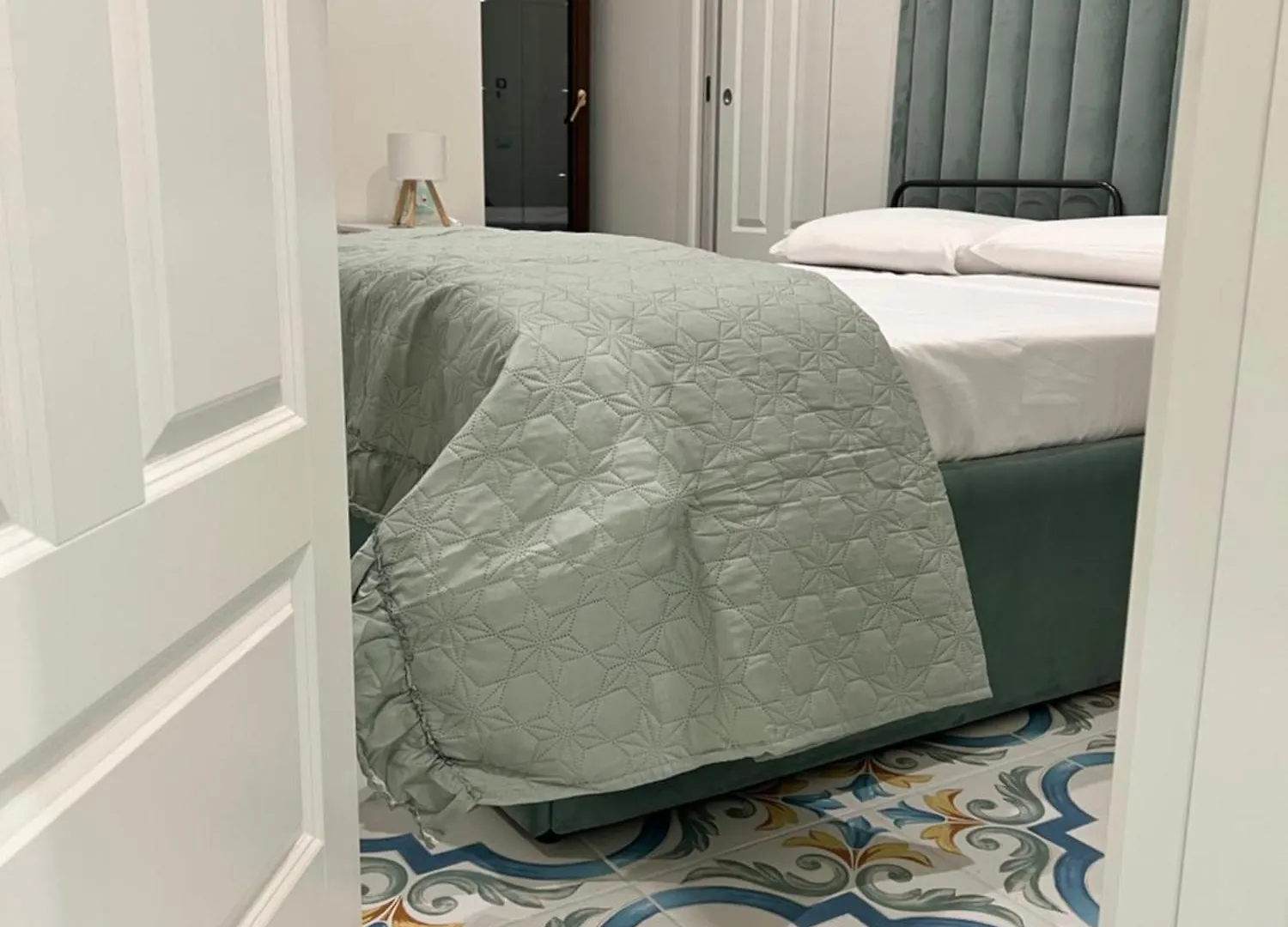 Guest house Dei Gerolomini Hotel Naples